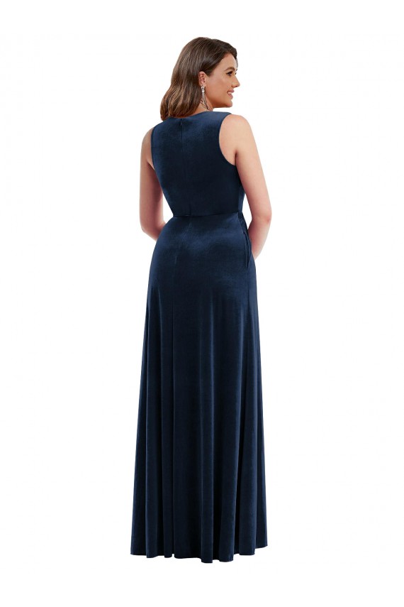 Cheapest Deep V-Neck Sleeveless Velvet Maxi Prom Dress with Pockets UK